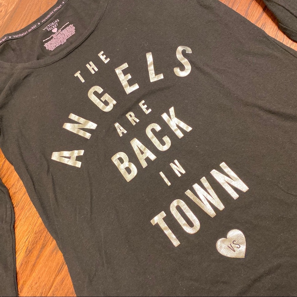 Victoria’s Secret Sleep Tee. - Picture 1 of 4